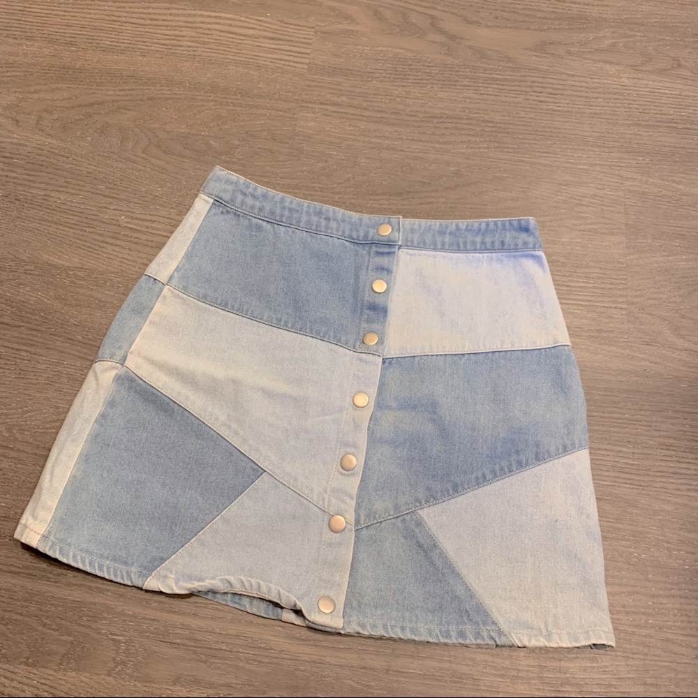 Vintage Button Jean Skirt💙🤍